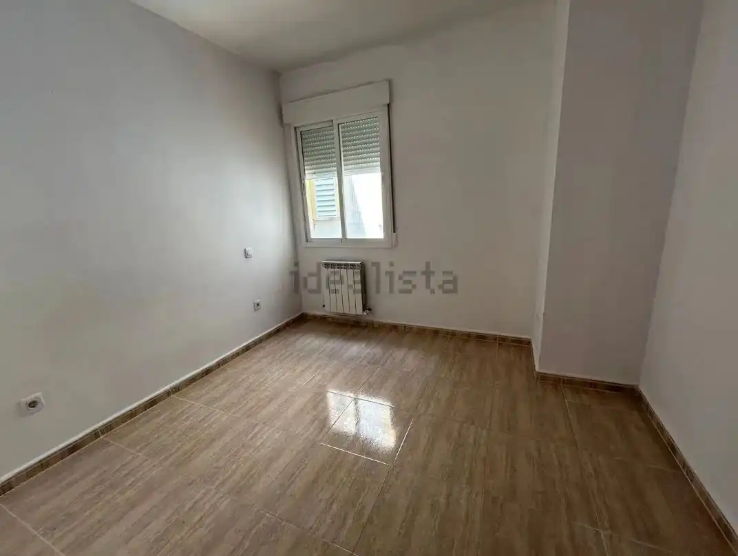 Schlafzimmer von Wohnung zum Verkauf in Miguelturra mit Heizung, Terrasse und Balkon