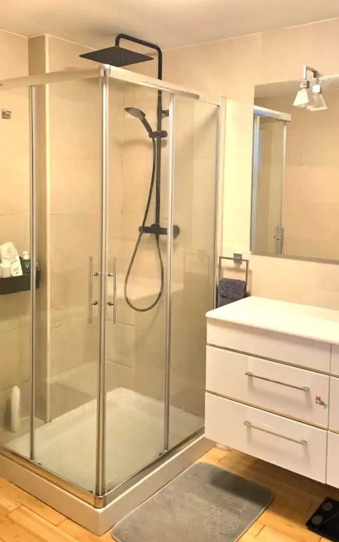 Baño de Planta baja en venta en Valle de Elorz / Elortzibar con Calefacción, Jardín privado y Parquet