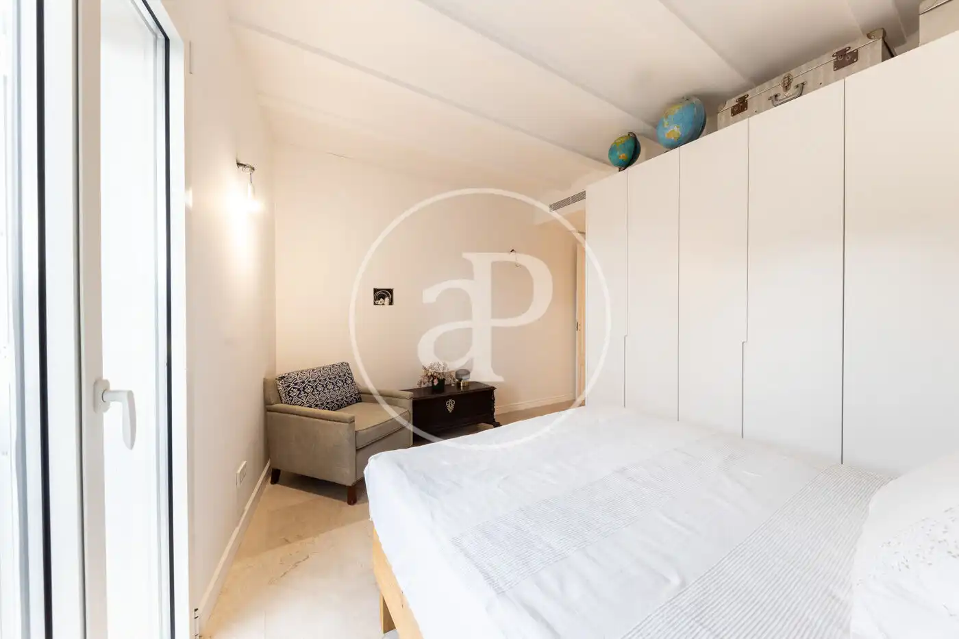 Schlafzimmer von Einfamilien-Reihenhaus zum Verkauf in  Palma de Mallorca mit Klimaanlage, Heizung und Privatgarten