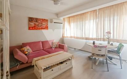 Bedroom of Flat for sale in  Madrid Capital  with Air Conditioner, Heating and Terrace