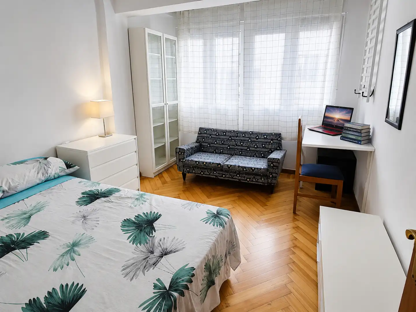 Bedroom of Flat for rent in Santander  with Furnished and Oven