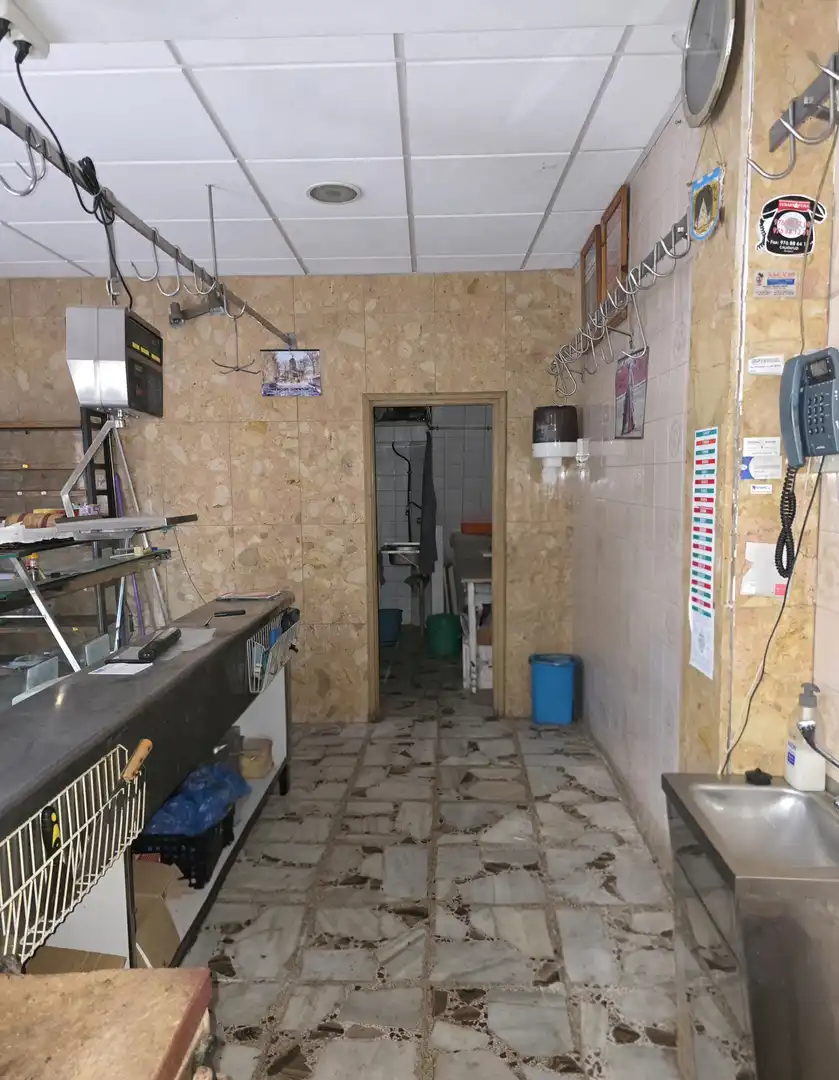 Kitchen of Commercial properties for sale in Barruelo de Santullán