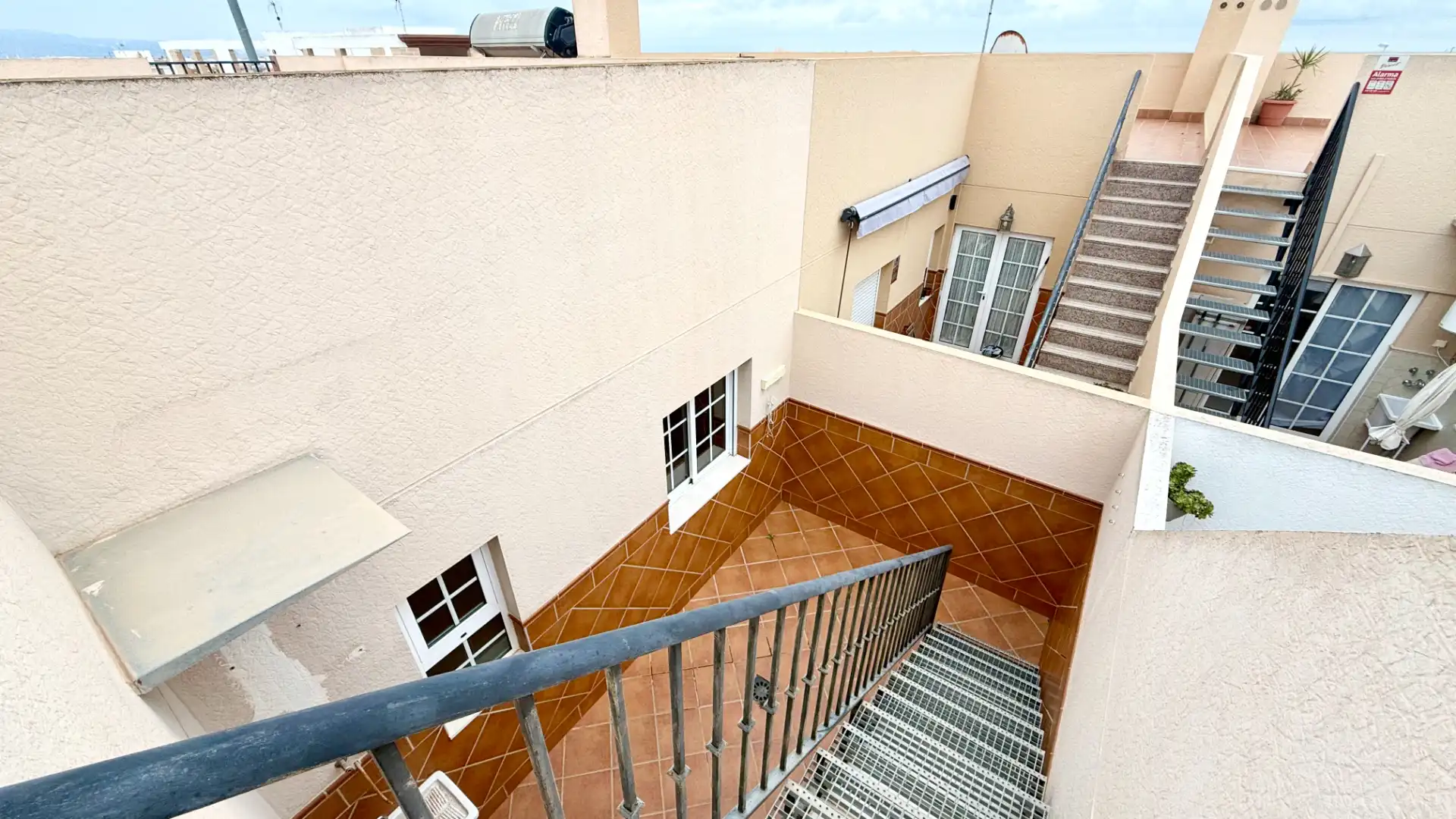 Terrassa de Casa o xalet en venda en Roquetas de Mar amb Terrassa