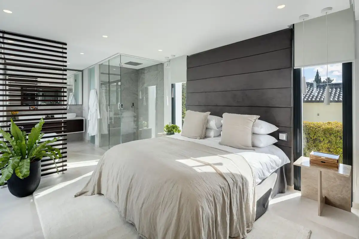 Chalet con piscina en venta en Nueva Andalucía, imagen 13