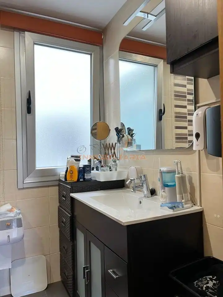 Baño de Piso en venta en Ferrol con Calefacción, Trastero y Amueblado