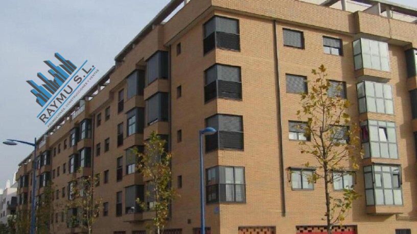 Vista exterior de Garatge en venda en Leganés