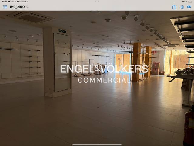 Local comercial en Alquiler en Fonts dels Capellans - Sagrada Família