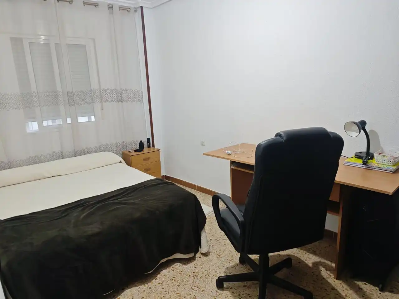 Bedroom of Flat for sale in Plasencia  with Furnished