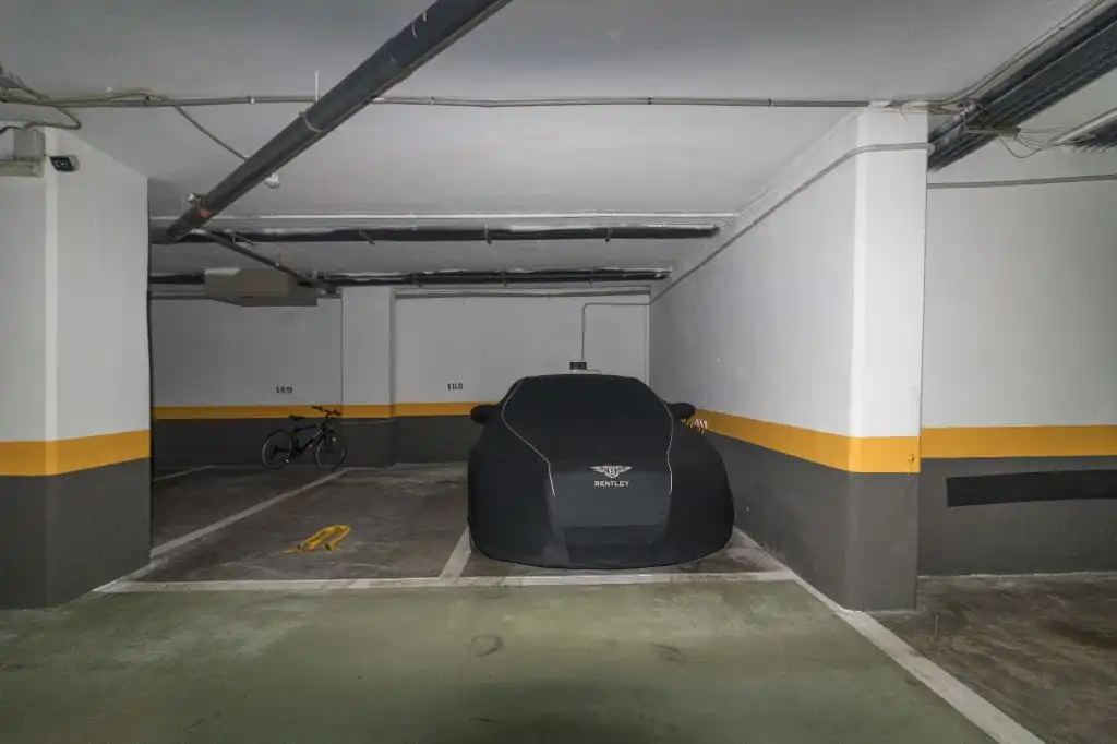 Apartament amb piscina en venda a Nueva Andalucía, imagen 19