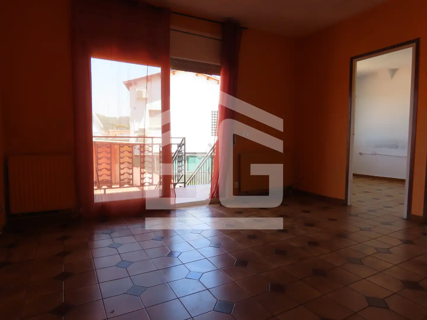 Living room of Flat for sale in Sant Fost de Campsentelles  with Terrace, Storage room and Balcony