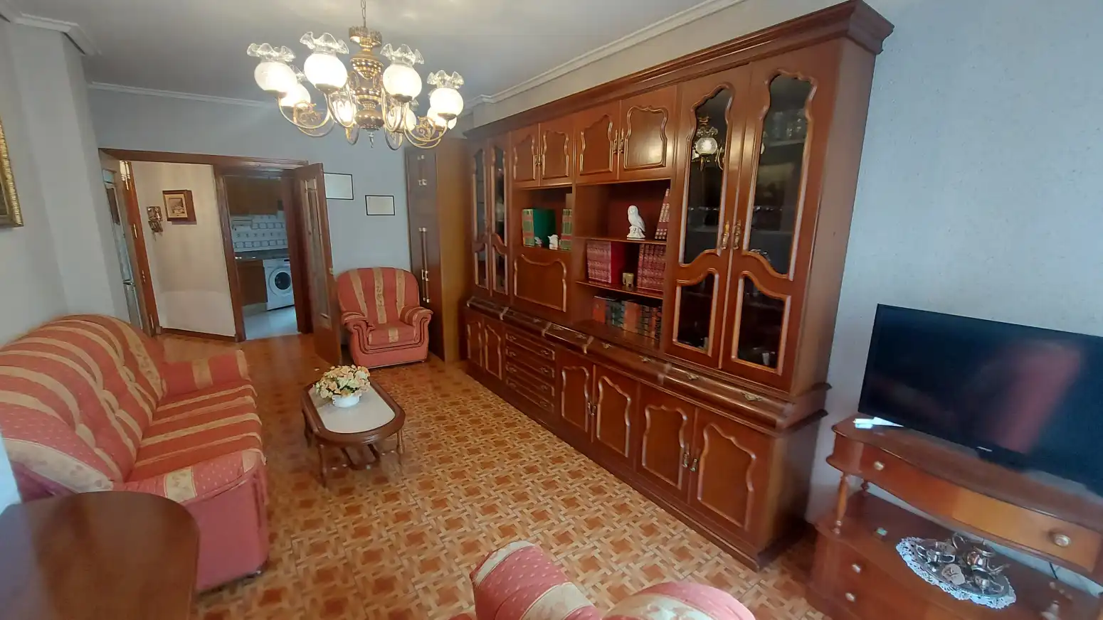 Living room of Flat for sale in  Logroño  with Heating, Parquet flooring and Storage room