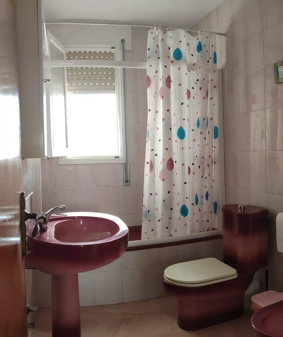 Flat for sale in Fines