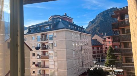 Foto 2 de Piso en venta en El Pont de Suert, Lleida