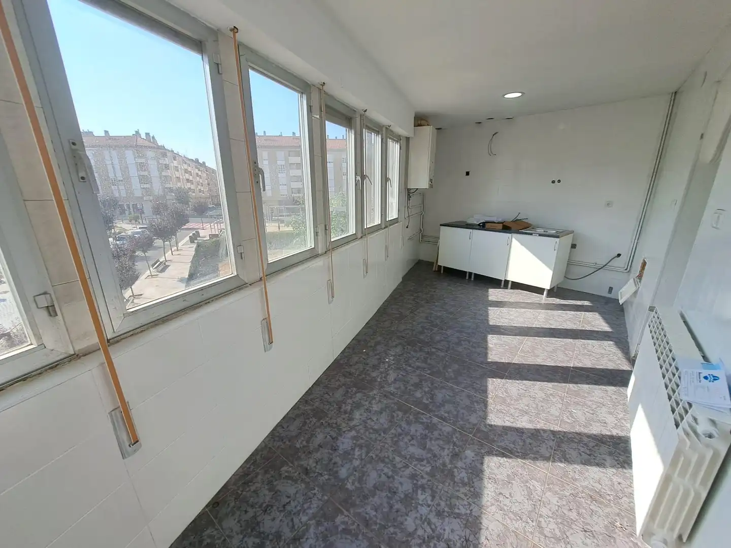 Kitchen of Flat for sale in Haro  with Heating and Balcony