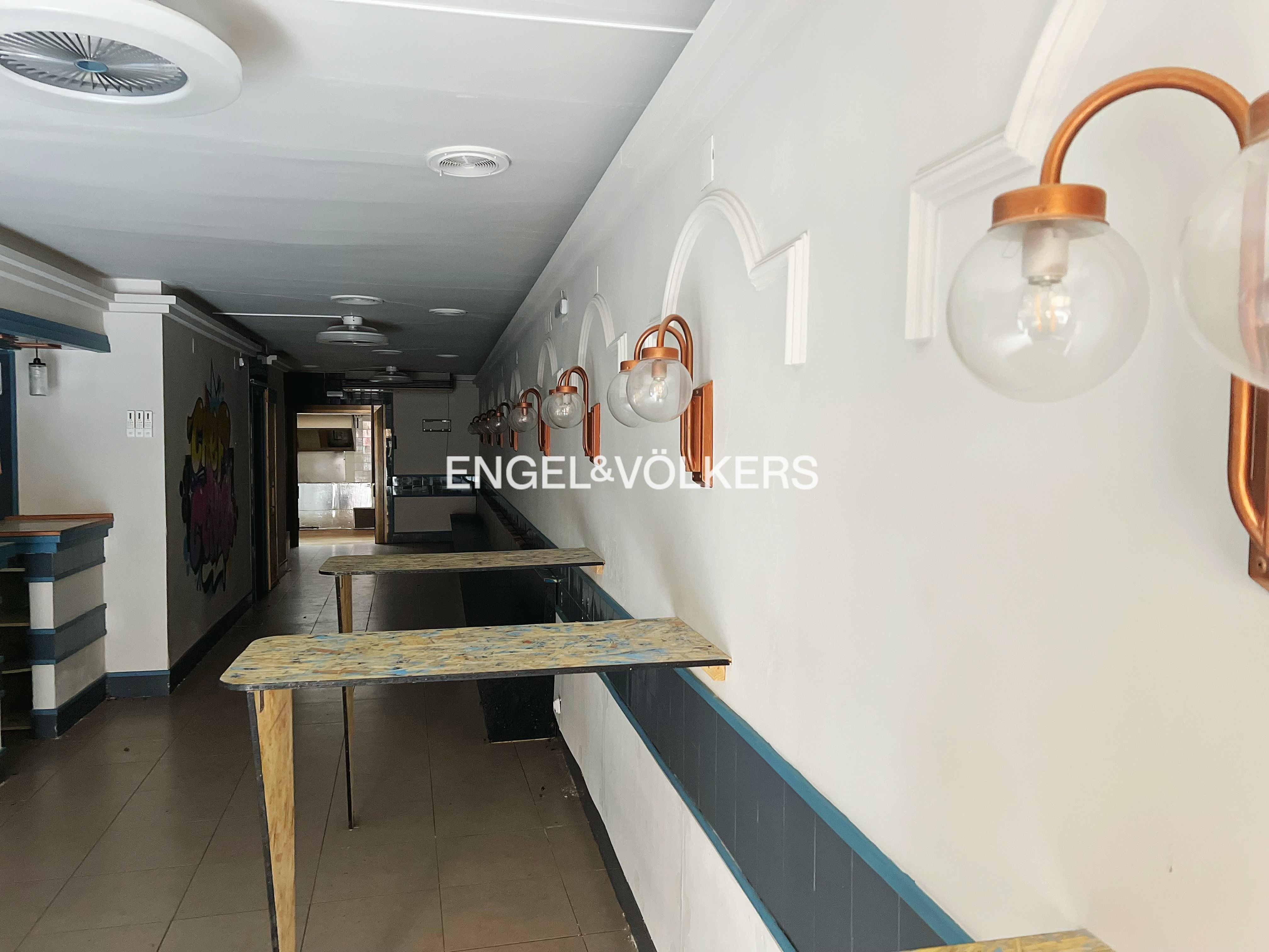 Premises for sale in  Tarragona Capital