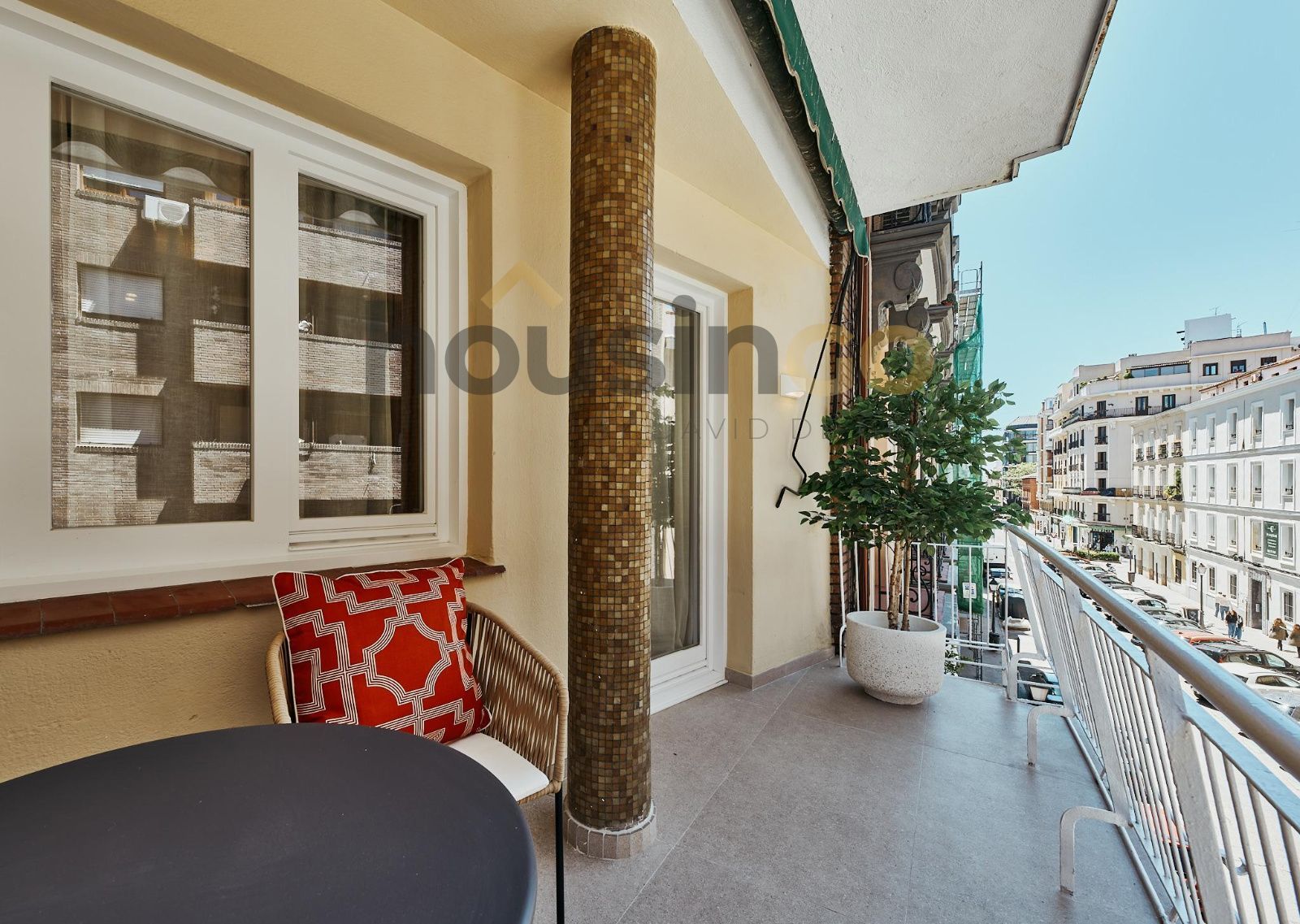 Balcony of Flat for sale in  Madrid Capital  with Air Conditioner and Heating