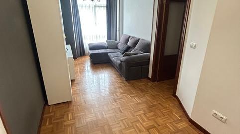 Foto 4 de Piso de alquiler en Camargo - Av Libertad la, Muriedas, Cantabria