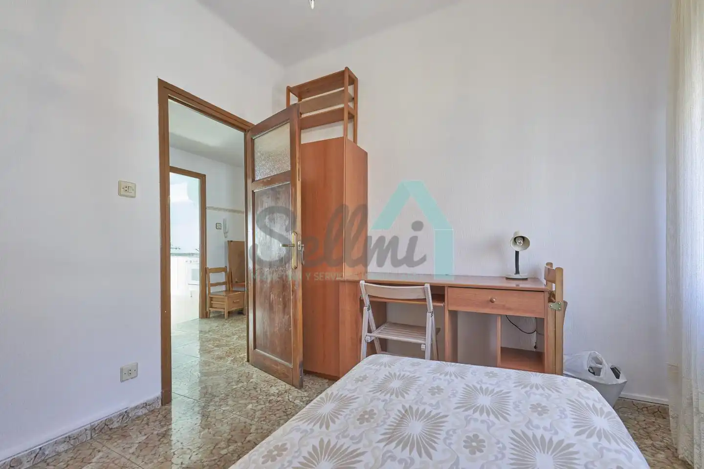 Bedroom of Flat for rent in Gijón   with Furnished