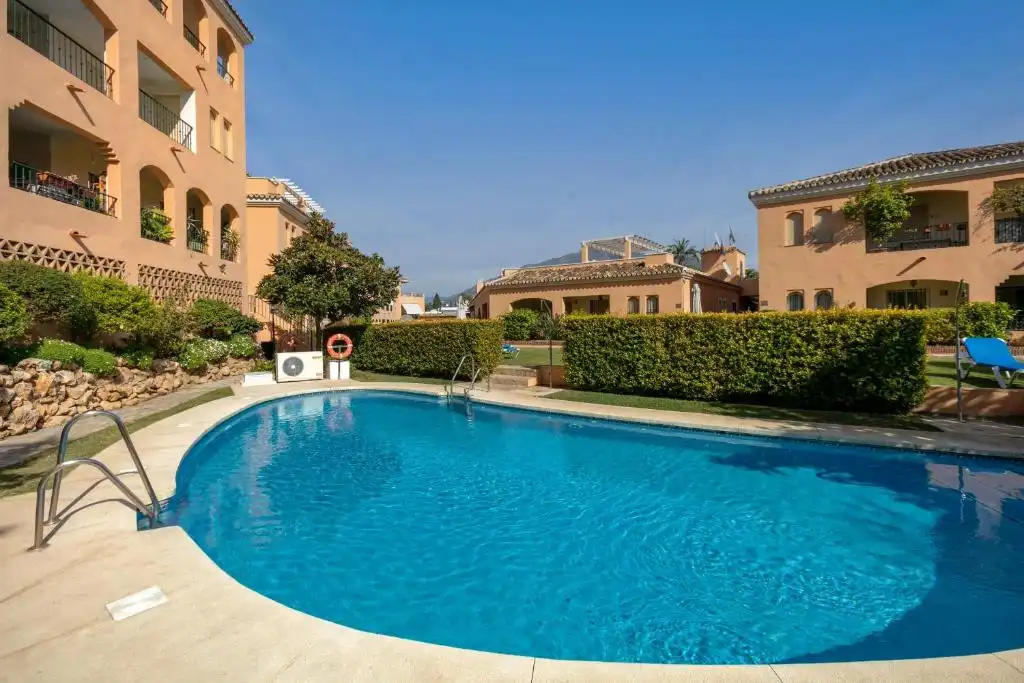 Planta baja de alquiler en Las Brisas