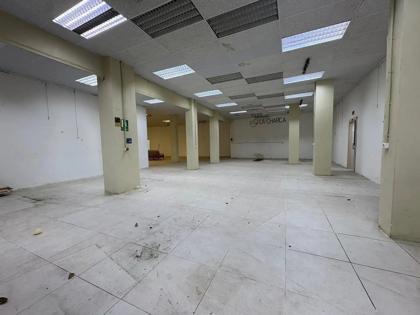 Geschaftsraum zur Miete in Valencia