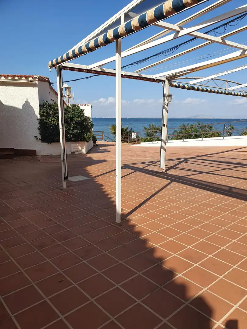 Local comercial en venta en Playa de las Gaviotas - El Pedrucho