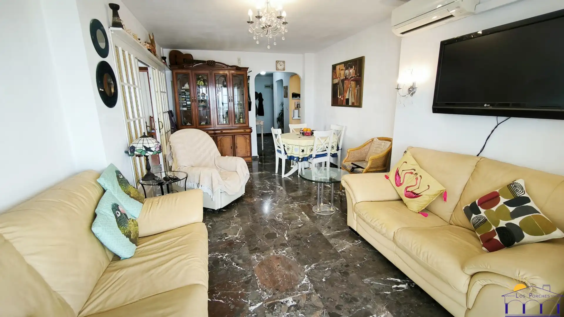 Sala de estar de Apartamento en venta en Benalmádena con Aire acondicionado, Calefacción y Terraza