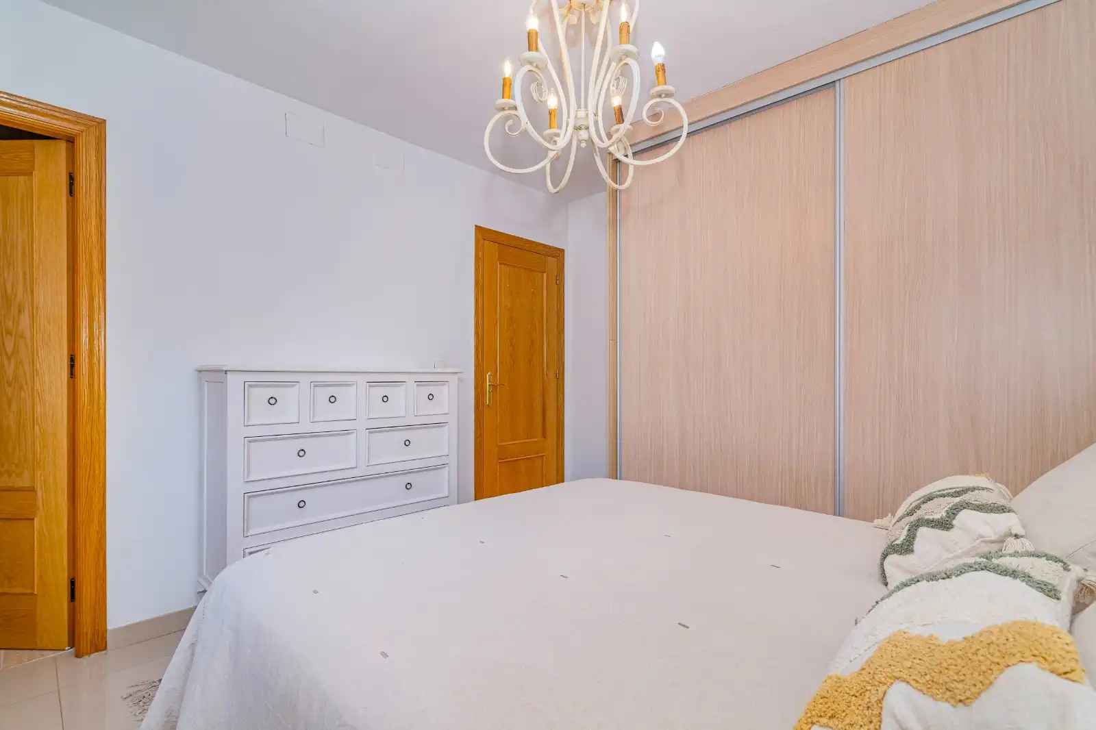 Habitación de Casa o chalet en venta en Cájar con Aire acondicionado, Terraza y Amueblado
