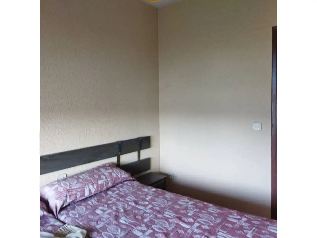 Schlafzimmer von Haus oder Chalet zum Verkauf in Lardero mit Heizung und Privatgarten