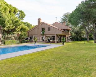 Garden of House or chalet for sale in Pozuelo de Alarcón  with Air Conditioner, Heating and Private garden