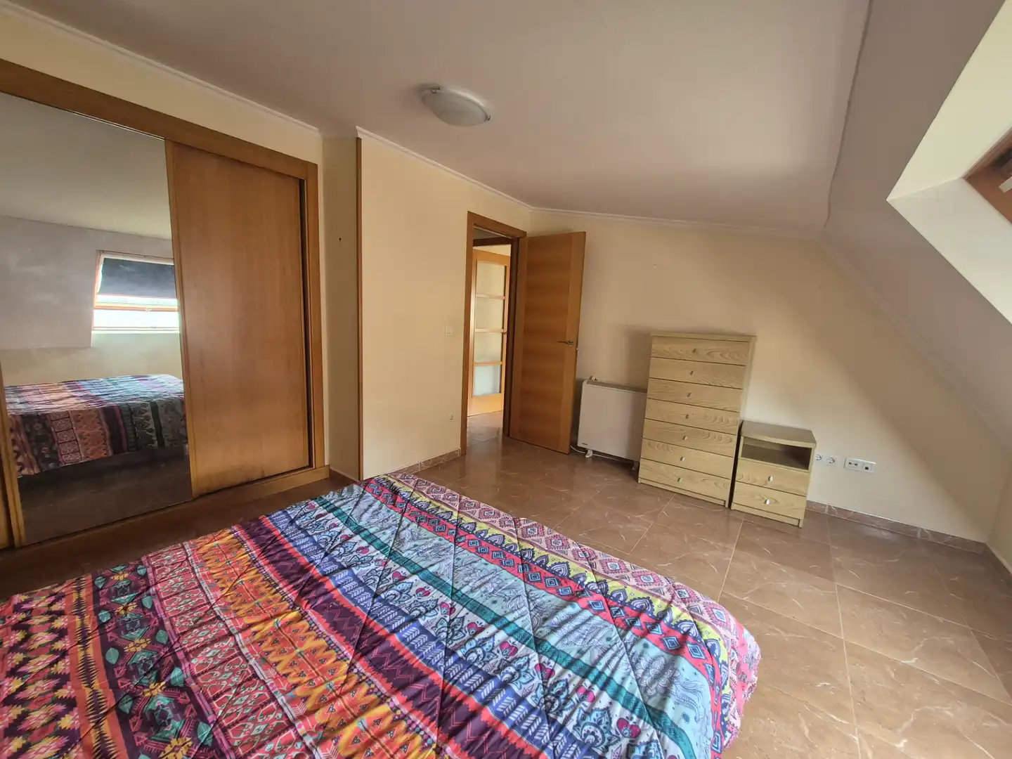 Habitación de Ático en venta en Cedeira con Amueblado