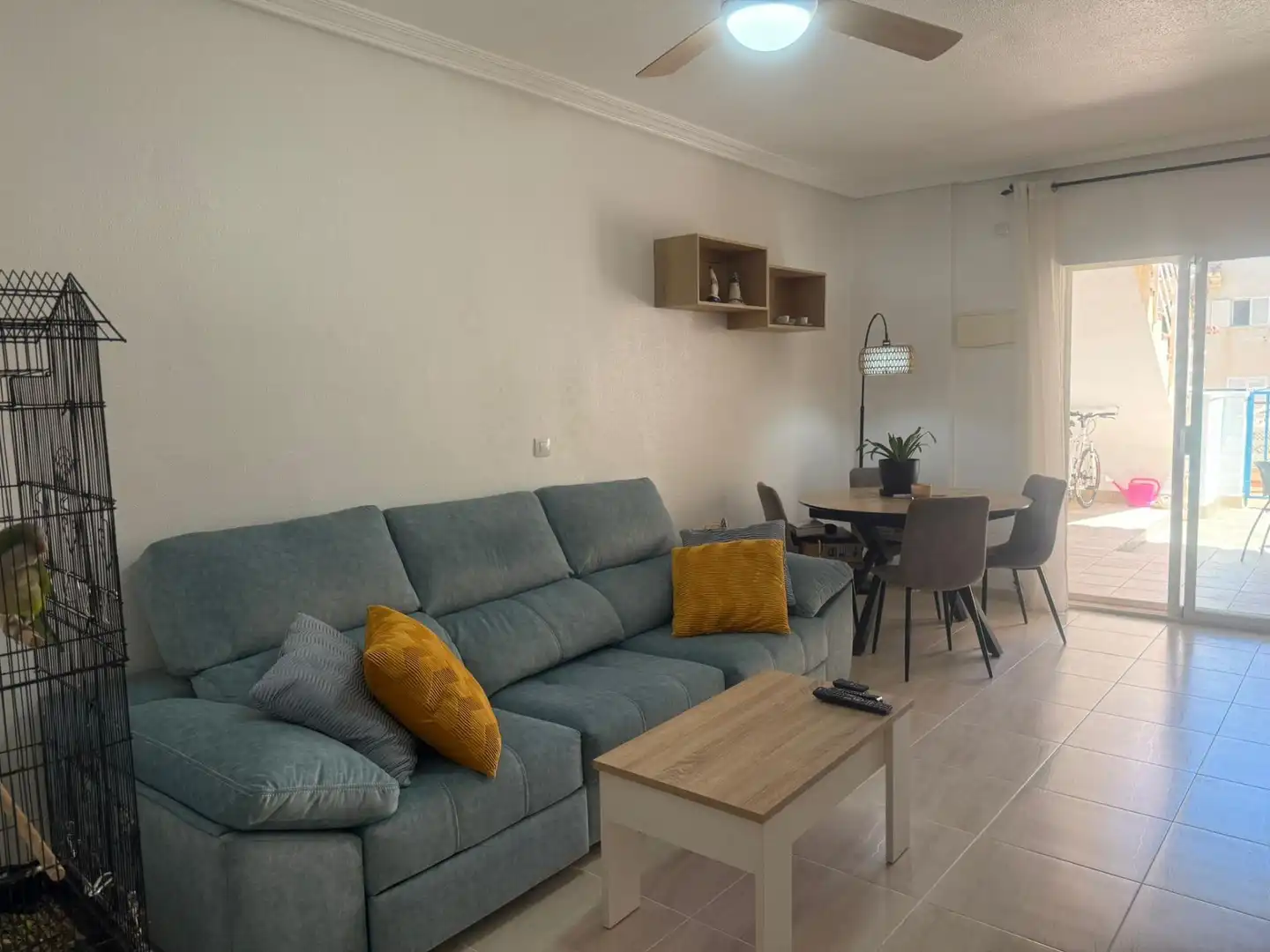 Sala de estar de Planta baja en venta en Águilas con Aire acondicionado, Jardín privado y Terraza