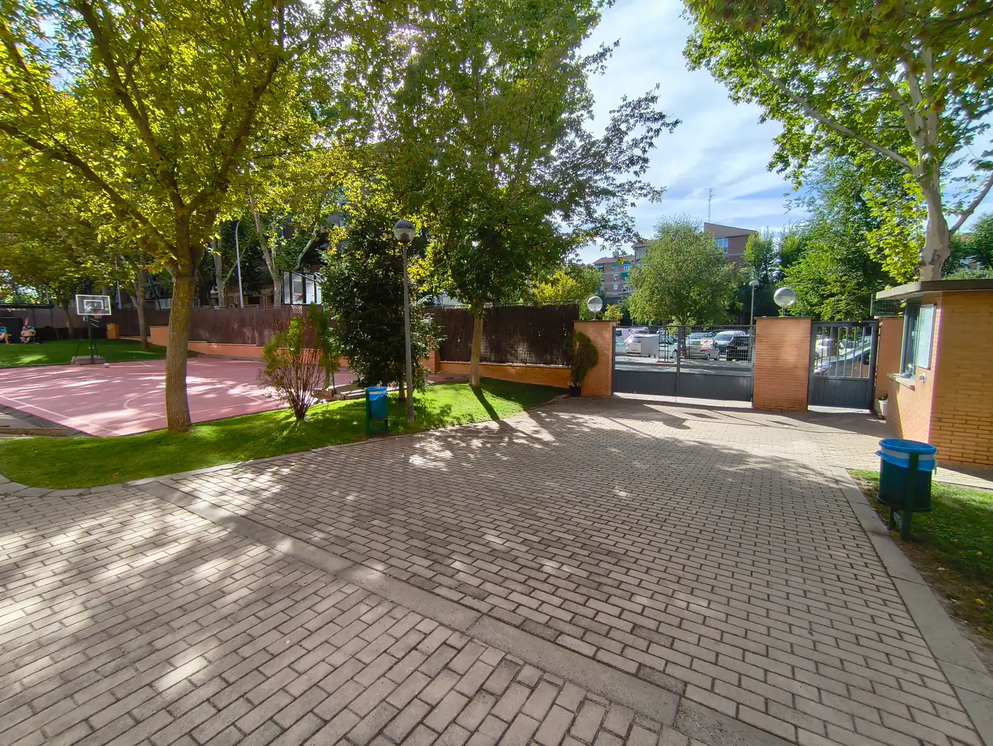 Aparcament de Pis en venda en Madrid amb Aire condicionat, Calefacció i Traster