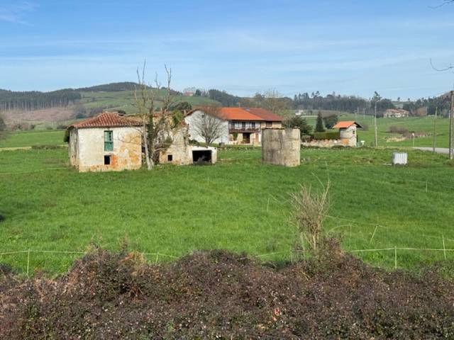 Casa-chalet en Venta en Bareyo - CM MORAZA DE LA, 45 en Güemes