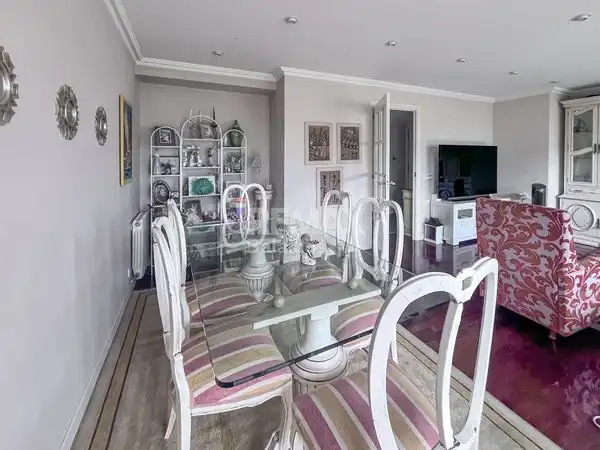 Piso en venta en Avenida de Madrid, Salgueira - O Castaño