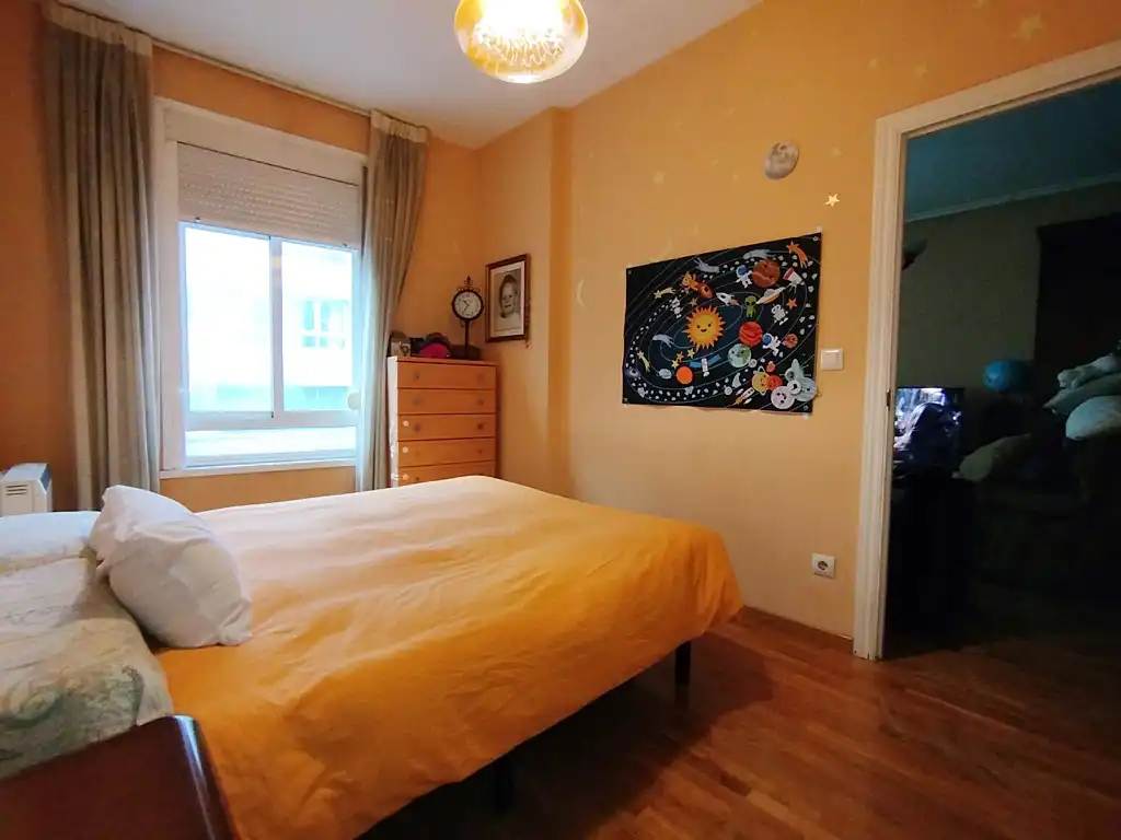 Habitación de Piso en venta en A Coruña Capital  con Calefacción