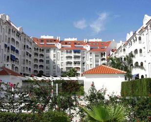 Exterior view of Flat for sale in Marbella  with Terrace, Furnished and Oven