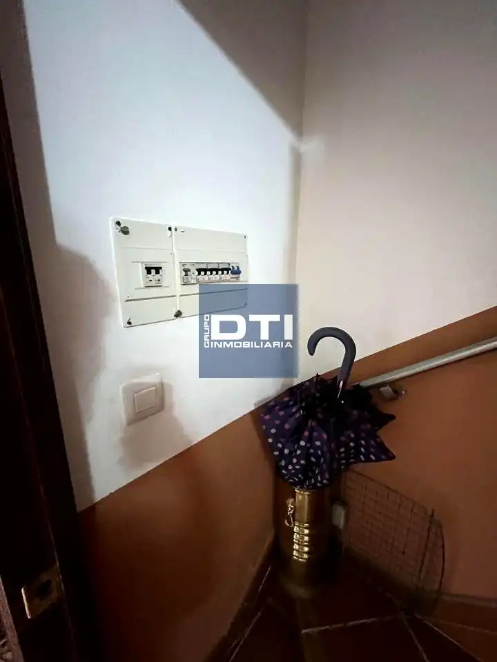 Casa amb jardí en venda a Calle de la Constitución, imagen 20