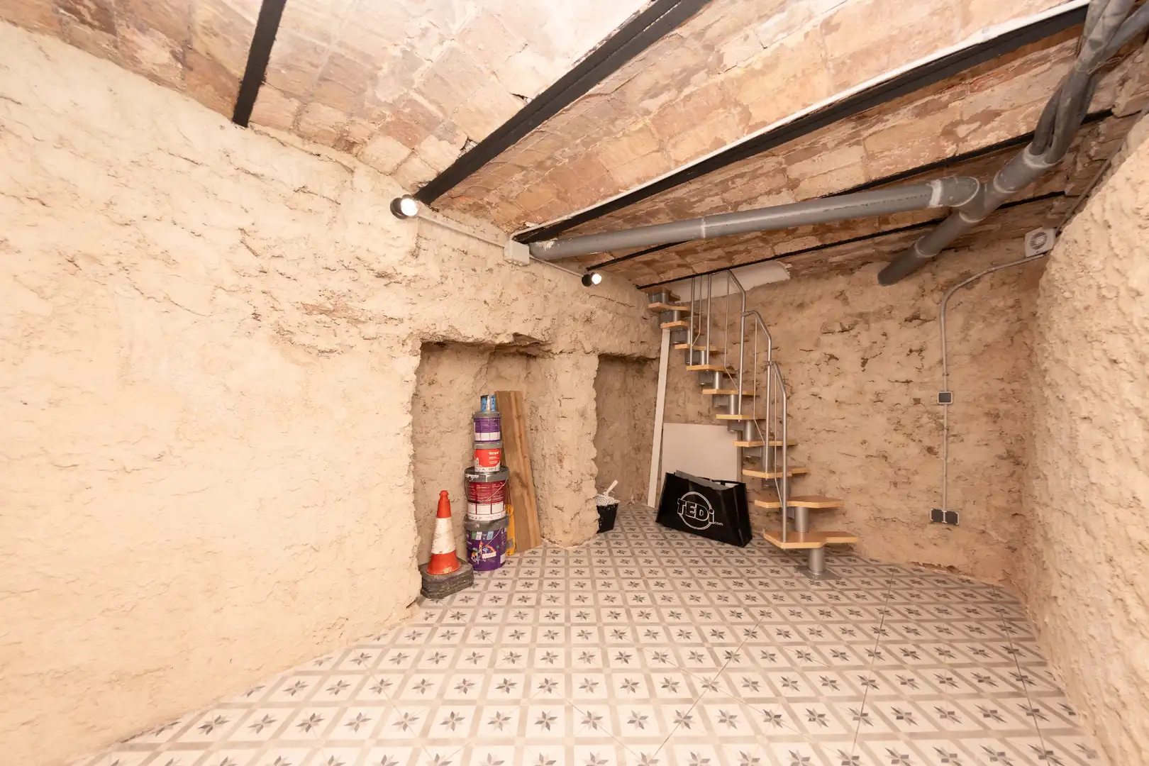 Piso en venta en Barcelona con Aire acondicionado, Calefacción y Terraza