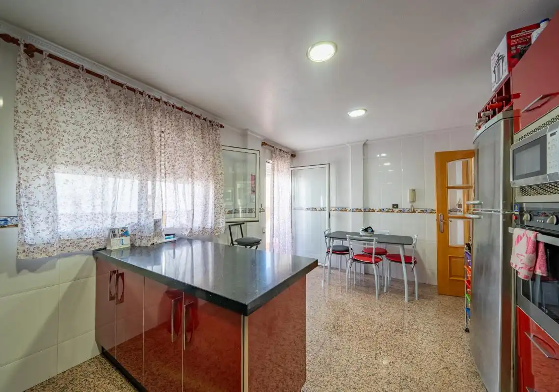Cuina de Edifici en venda en Murcia
