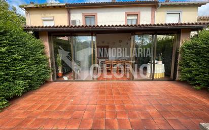 Terrace of Single-family semi-detached for sale in Castañares de Rioja  with Private garden, Terrace and Storage room
