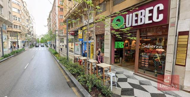 Local comercial en Alquiler en Santander - Emilio Pino en Centro - Ayuntamiento