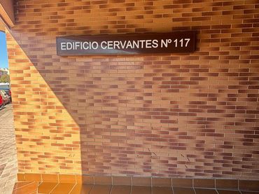 House with pool for sale in Valdepeñas