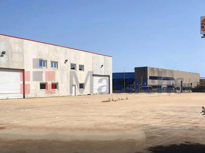 Exterior view of Industrial buildings to rent in Sils