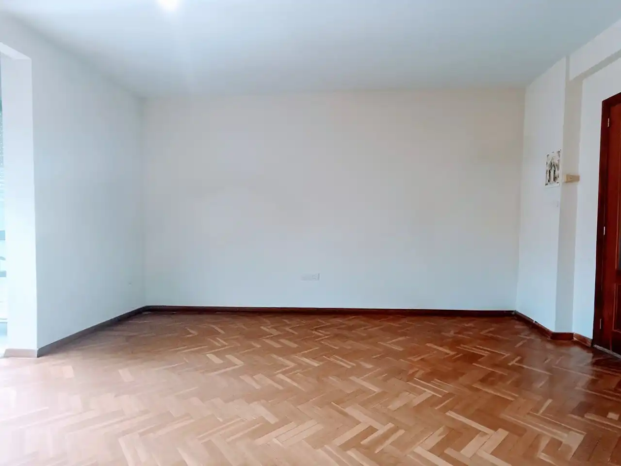 Flat for rent in Madrid  with Heating and Parquet flooring