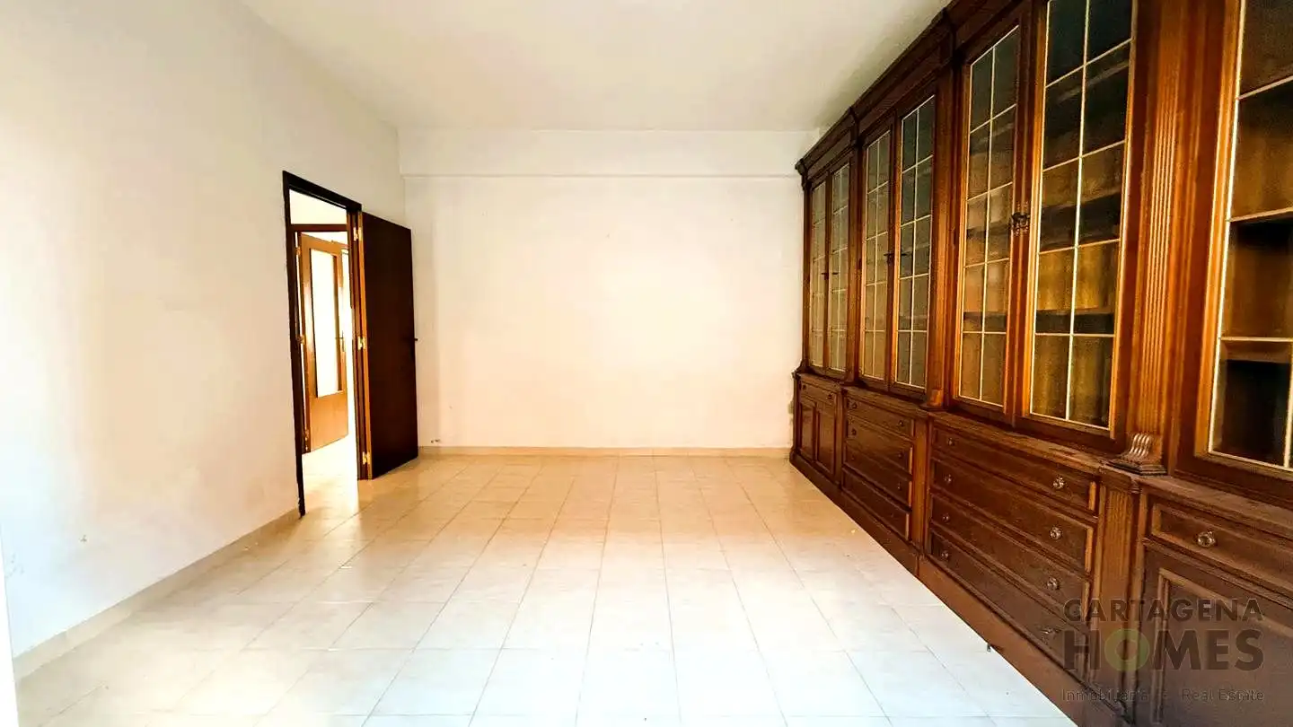 Sala d'estar de Casa adosada en venda en Cartagena amb Aire condicionat