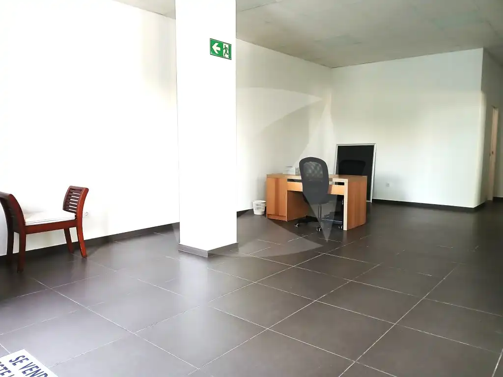 Local comercial en venda a Calle Juan Ramon Jimenez, imagen 4