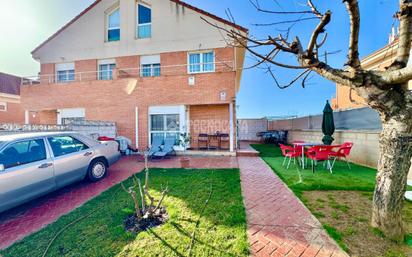 Garten von Einfamilien-Reihenhaus zum verkauf in Yunquera de Henares mit Klimaanlage, Heizung und Balkon