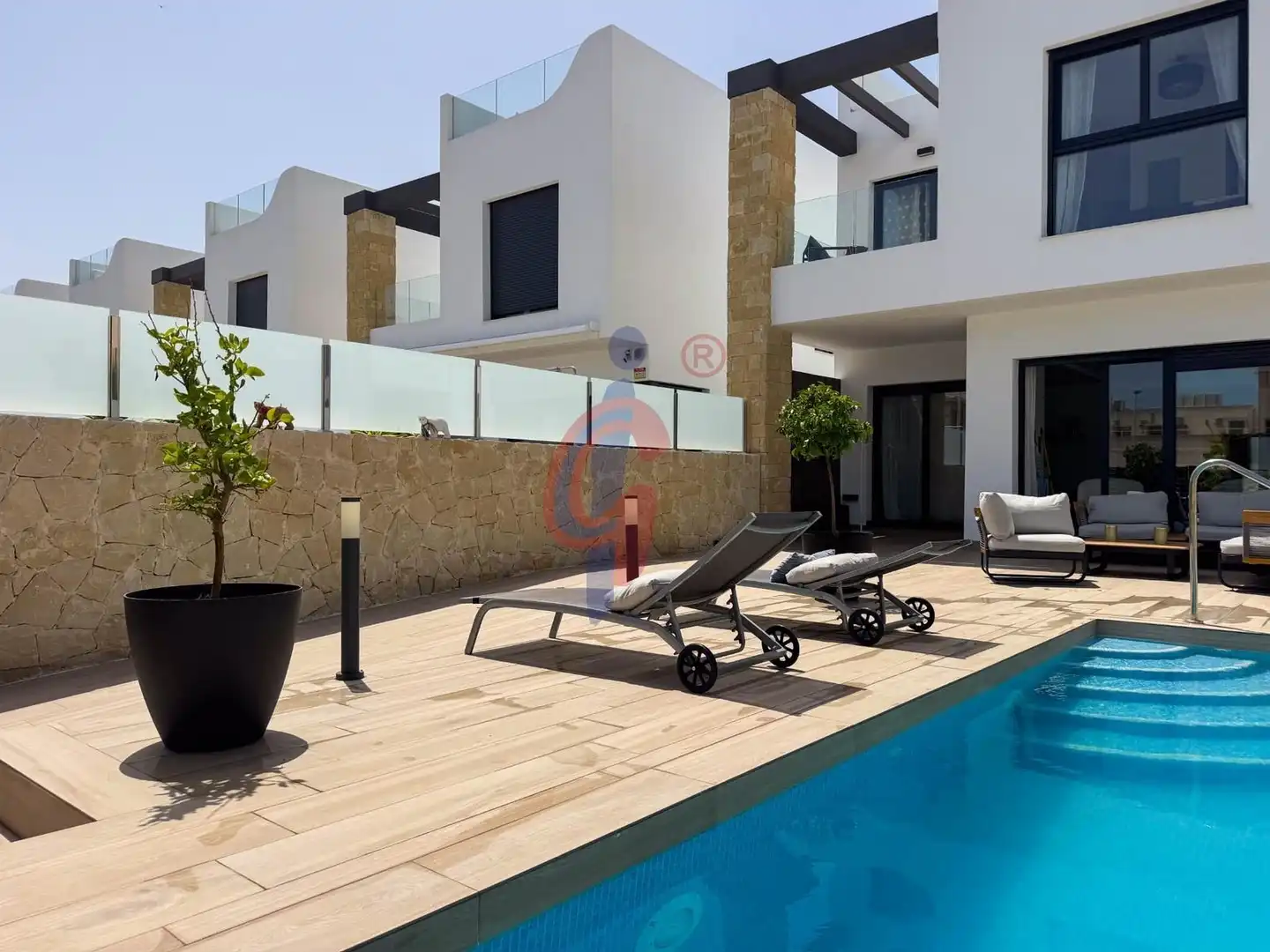 Terrassa de Casa o xalet en venda en Orihuela amb Aire condicionat, Terrassa i Piscina