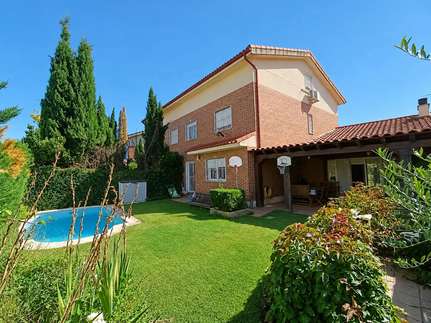 Maison mitoyenne avec piscine à vendre à Calle la Palma