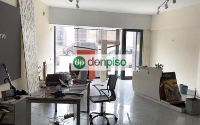 Premises for sale in Santander